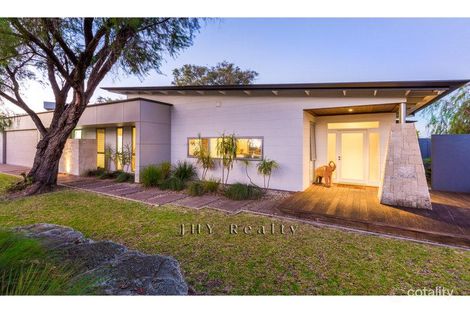 Property photo of 2 Thomson Way Dunsborough WA 6281