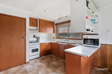 Property photo of 10 Eldine Court Grovedale VIC 3216