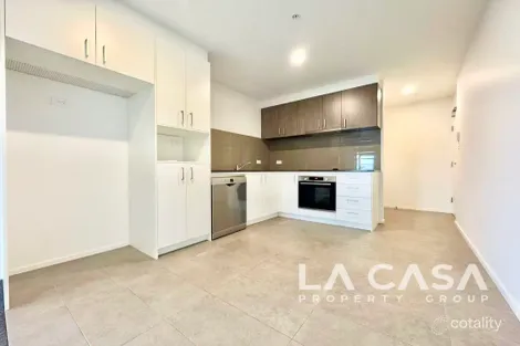 22/200 John Gorton Dr, Coombs, ACT 2611