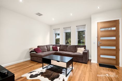 Property photo of 1A Cahill Close Mill Park VIC 3082