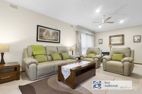 Property photo of 2 Karen Place Melton West VIC 3337