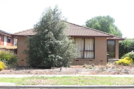 Property photo of 1/8 Browne Avenue St Albans VIC 3021