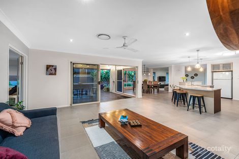 Property photo of 34 Izzies Place Wakerley QLD 4154