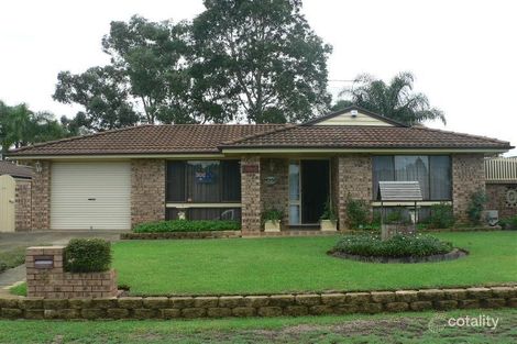 2 Dryberry Ave, St Clair, NSW 2759