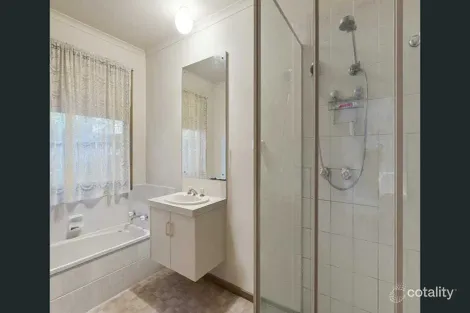 Property photo of 1/48 Happy Valley Road Ironbark VIC 3550