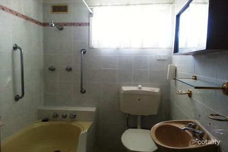 Property photo of 17 Bare Avenue Lurnea NSW 2170