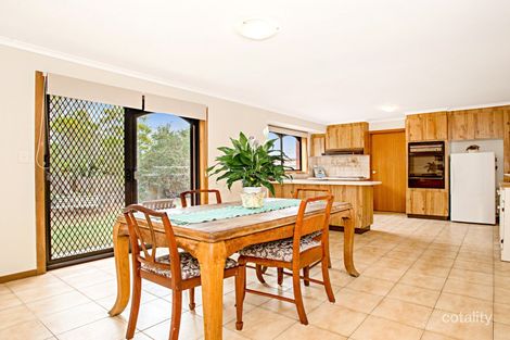 Property photo of 8 Pageant Walk Kings Park VIC 3021