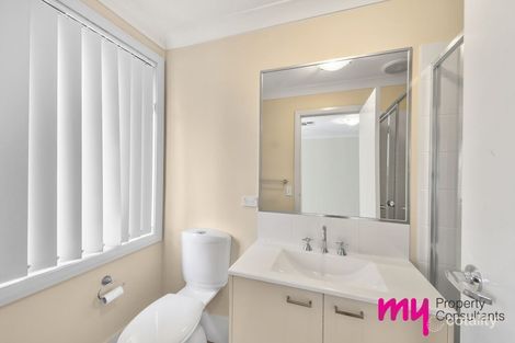 Property photo of 70 Northampton Drive Glenfield NSW 2167