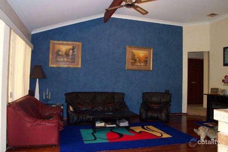 Property photo of 36 Trappers Drive Woodvale WA 6026