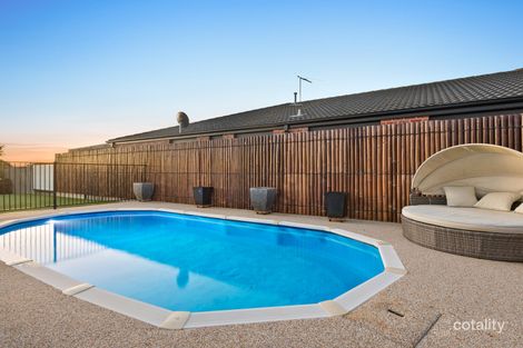 Property photo of 6 Lombardi Close Skye VIC 3977