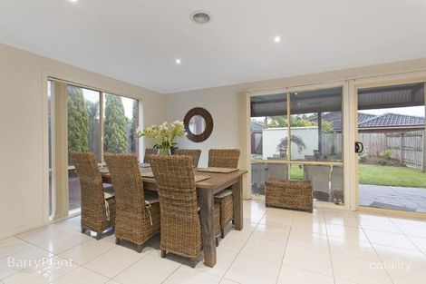 Property photo of 12 Provence Place Narre Warren South VIC 3805