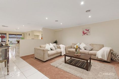 Property photo of 12 Provence Place Narre Warren South VIC 3805