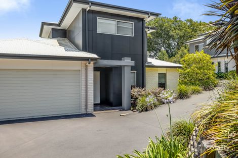 Property photo of 2/10 Spieker Street Mount Lofty QLD 4350