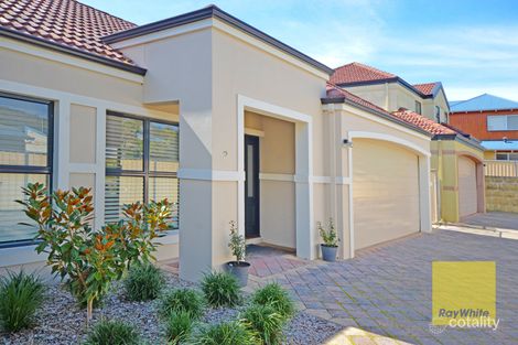 Property photo of 2/32 Golf Links Road Middleton Beach WA 6330