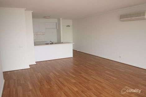 905/28 Bank St, South Melbourne, VIC 3205