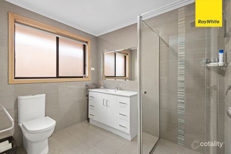 Property photo of 51 Black Dog Drive Brookfield VIC 3338