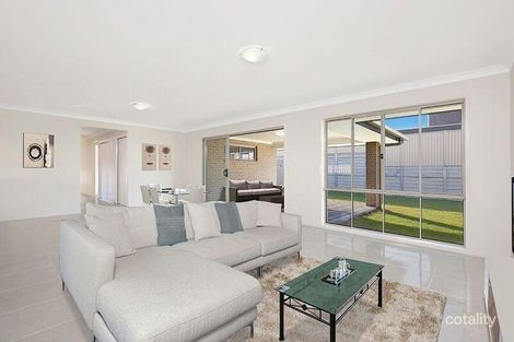 Property photo of 2 Selwyn Close Victoria Point QLD 4165