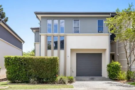 4/1 Belongil St, Pacific Pines, QLD 4211
