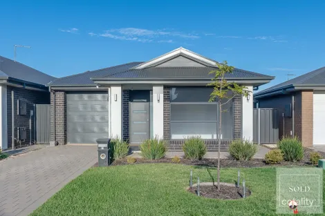 Property photo of 11 Luxmoore Road Angle Vale SA 5117