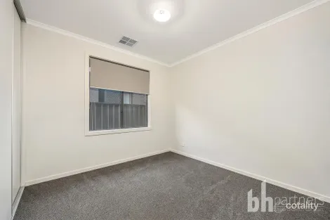 Property photo of 11 Luxmoore Road Angle Vale SA 5117