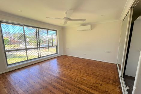 Property photo of 4 Birch Place Bidwill NSW 2770