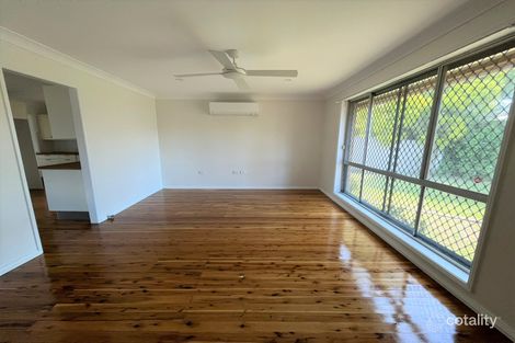 Property photo of 4 Birch Place Bidwill NSW 2770