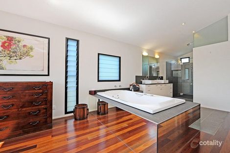 Property photo of 1/7A Admirals Court Mooloolaba QLD 4557