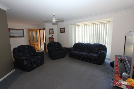 Property photo of 4 Hillview Parade Kingaroy QLD 4610