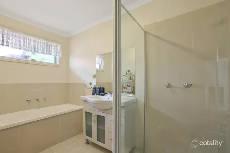 Property photo of 5/34 Longwarry Road Drouin VIC 3818