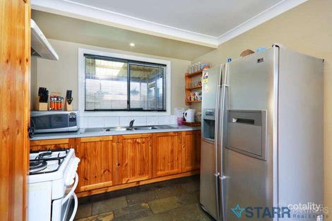 Property photo of 8 Etna Close Cranebrook NSW 2749