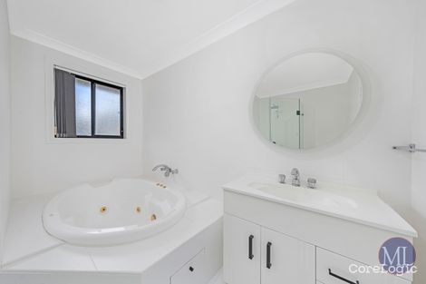 Property photo of 3 Orangery Place Bella Vista NSW 2153
