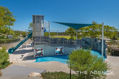 Property photo of 8 Bellefontaine Grove Mindarie WA 6030