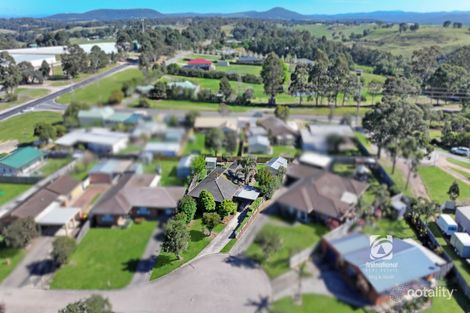 Property photo of 4 Lindsay Court Wy Yung VIC 3875