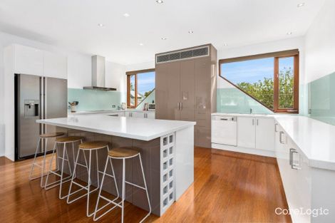 Property photo of 272 Barkly Street St Kilda VIC 3182