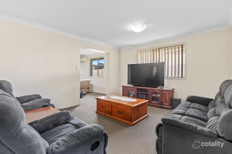 Property photo of 5 Sapphire Drive Rutherford NSW 2320