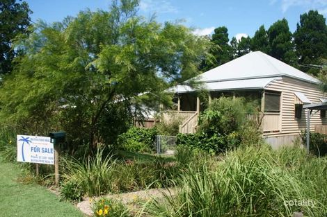 Property photo of 5 Carefree Street Coochiemudlo Island QLD 4184