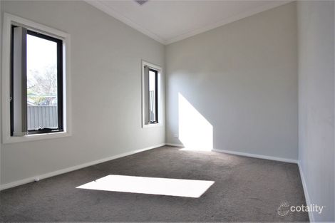Property photo of 5 Pimlico Avenue Currans Hill NSW 2567