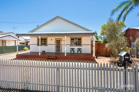 90 Killarney St, Hannans, WA 6430