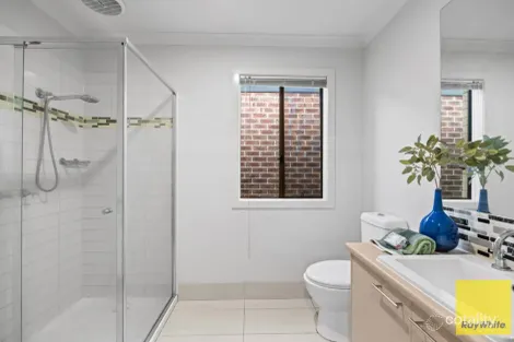 Property photo of 29 Solitude Crescent Point Cook VIC 3030