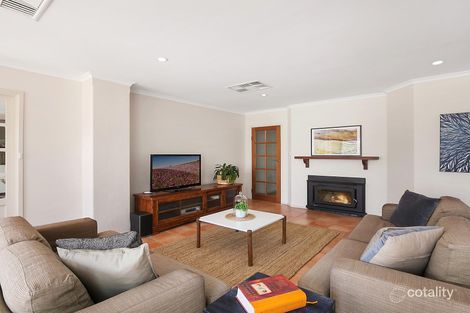 Property photo of 33 Boobialla Street O'Connor ACT 2602