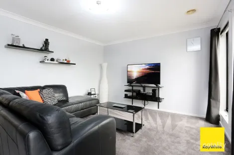 Property photo of 91 Penrose Promenade Tarneit VIC 3029