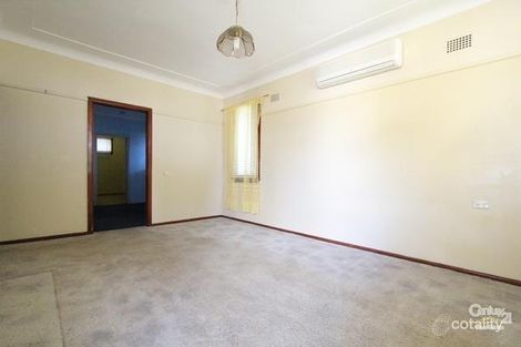 Property photo of 4 Nolan Place Mount Pritchard NSW 2170