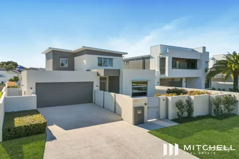 Property photo of 6274 Spyglass Hill Hope Island QLD 4212