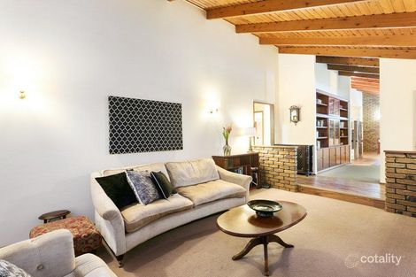 Property photo of 18 Laglan Street Carindale QLD 4152