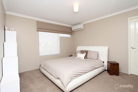 Property photo of 9 Viewed Green Byford WA 6122