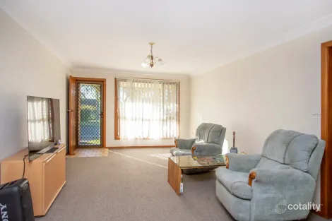 Property photo of 2/2 Willow Close Taree NSW 2430