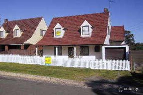 Property photo of 24 Oxlade Street Warrawong NSW 2502