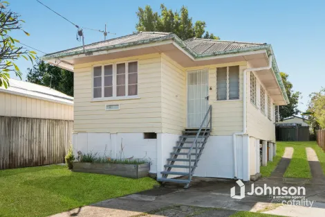 Property photo of 4 Killarney Avenue Manly West QLD 4179