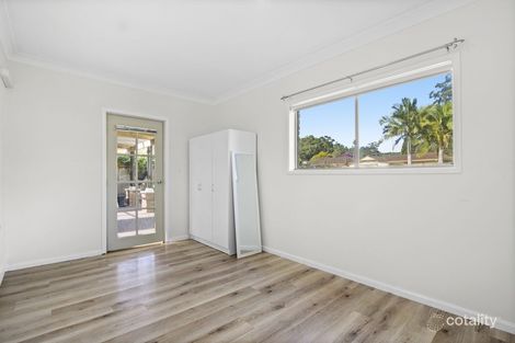 1 Donna Cl, Lisarow, NSW 2250