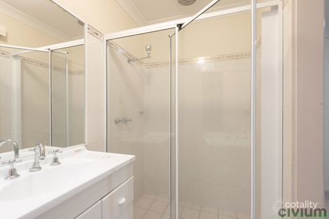 Property photo of 19 Dettmann Close Isaacs ACT 2607